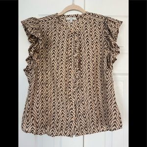 Top with ruffle sleeves